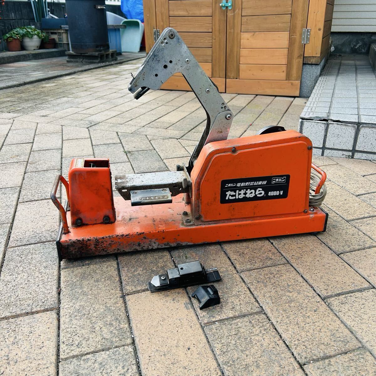 Yahoo!オークション -「ニチバン 野菜結束機 たばねら」の落札相場