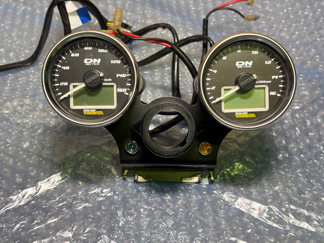 TAKEGAWA.タコメーター、中古品送料無料、即納いたします。 Yahoo!オークション -「武川 タコメーター」の落札相場・落札価格