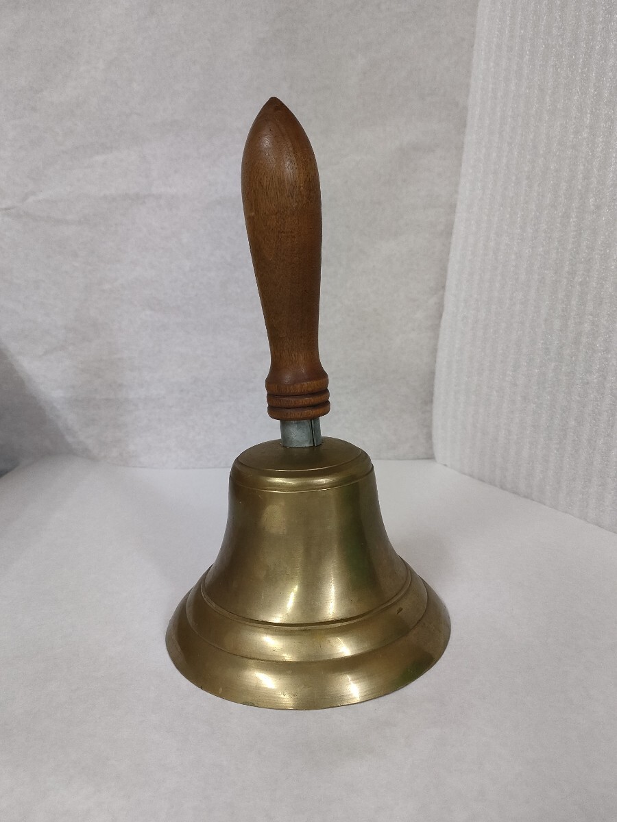 鐘，古銅製，時代物，古美術品，高31cm，重4100克 鐘，古銅製，時代物，古美術品，高31cm，重4100克 2025年最新