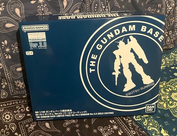 傷有 MG 1/100 ガンダムベース限定 RX-78-2 ガンダム Ver.3.0 【ゴールドコーティング】