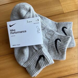 ナイキ クォーターソックス (S) 3足 グレー 21〜23cm「新品」