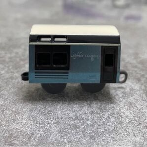 カプセルプラレール サフィール踊り子 中間車