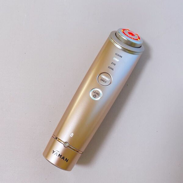 【匿名発送】ヤーマンフォトプラスシャイニー(フェイス美顔器)