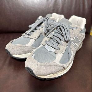 美品 New Balance ニューバランス2002R グレー 26cm