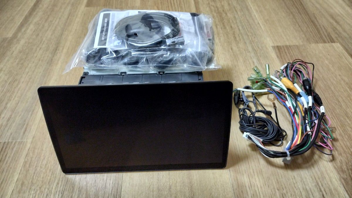 パナソニック カーナビ CN−F1X10LD 10インチ フローティング 有機ELディスプレイ