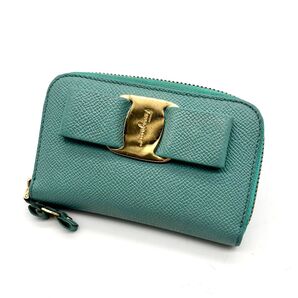 美品 Salvatore Ferragamo フェラガモ ヴァラリボン コインケース コンパクトウォレット グリーン