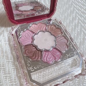 JILLSTUART ギルティパフェタイム アイシャドウ 未使用に近い