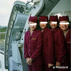 カタール航空 旧制服 キャビンアテンダント 客室乗務員 スチュワーデス