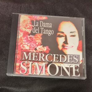 メルセデスシモーネ