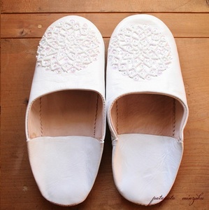  Bab -shu beads spangled white Aurora spangled patamimoroko sheep leather slippers 