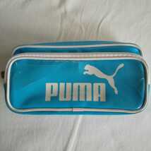 ★中古品 ひび割れ・ハゲ有り PUMA プーマ ペンケース サイズ横・20cm×縦10cm×マチ5cm 水色×白色 筆箱 ファスナー 小物入れポーチ★_画像1