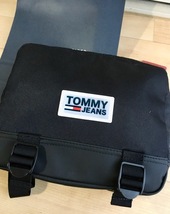 ★即決★新品★送料無料★40%OFF★TOMMY JEANS TOMMY HILFIGER トミージーンズ トミーヒルフィガー ボディバッグ ショルダーバッグ 黒_画像4