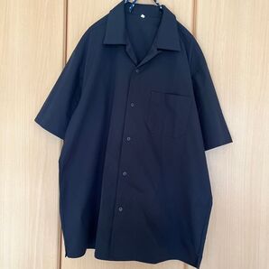 開襟シャツ アルバイト制服