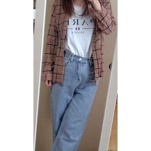 チェックシャツ