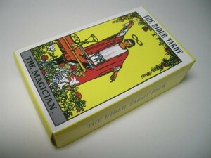 SK00A THE RIDER TAROT DECK