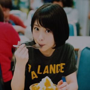 美品◆浜辺美波 写真集 16歳〜17歳美少女から大人へ 角川書店 定価2750円◆送料無料