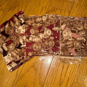 布 生地 テディベア くま クマ ベア 赤 茶色 ピンク レッド 4枚