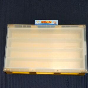 プラレール TRAIN CASE 電車収納ケース クリアケース レール付