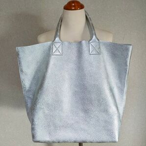 本革 トートバッグ シルバー ビッグトート フェード加工 銀箔 レザー 大容量