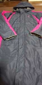  прекрасный товар IGNIO обратная сторона боа, капот удален возможность, темно синий, розовый, bench пальто размер 160