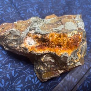 秋田県 荒川鉱山 黄鉄鉱 水晶 原石 自然石 天然石 置物