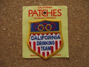 80s カリフォルニア兵衛California DRINKING TEAMビンテージ刺繍ワッペン/名言 五輪 酒ジョーク旅行USAスーベニア西海岸オリンピック土産