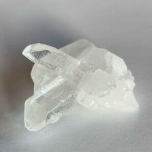 四川省産 9.8g 天然石 原石 水晶 クラスター パワーストーン クォーツ 鉱物 クリスタル