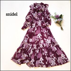 【値段交渉お気軽に♪】スナイデル●ペチコート付き♪ボウタイリボン付き総柄ロング丈プリーツワンピース マキシ丈 芸能人着用 美品