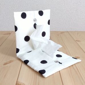 携帯ティッシュケース ボックスティッシュから詰替え オフホワイト ペーパータオルケース ドット オフホワイト 401