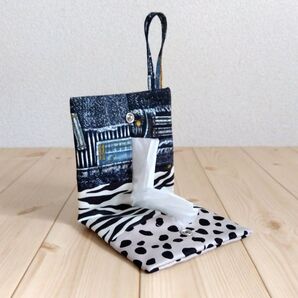 持ち手付き パッチワークの携帯ティッシュケース ハンドメイド メンズ 吊り下げ アニル柄&デニム柄 409