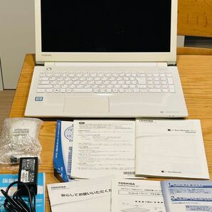 TOSHIBA dynabook T75/A リュクスホワイトPT75AWP-BJA2 Blu-ray 982gHDD 8g