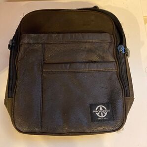 PROGRESS ショルダーバッグ ブラウン