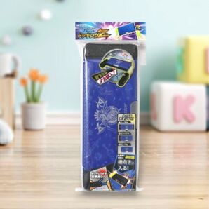 人気恐竜が大集合 3つのサイズにチェンジ♪ ドッキングZ 4ドアチェンジ 筆箱②