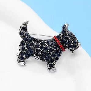 ブローチ 犬 スコティッシュテリア ブラック 黒 イヌ いぬ かわいい 可愛い キュート ラインストーン アクセサリーピン