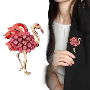 ブローチ フラミンゴ ピンク ジルコニア ラインストーン キラキラ キュート かわいい 可愛い エレガント フォーマル ピン