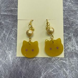 イヤリング 猫 ハンドメイド レジン