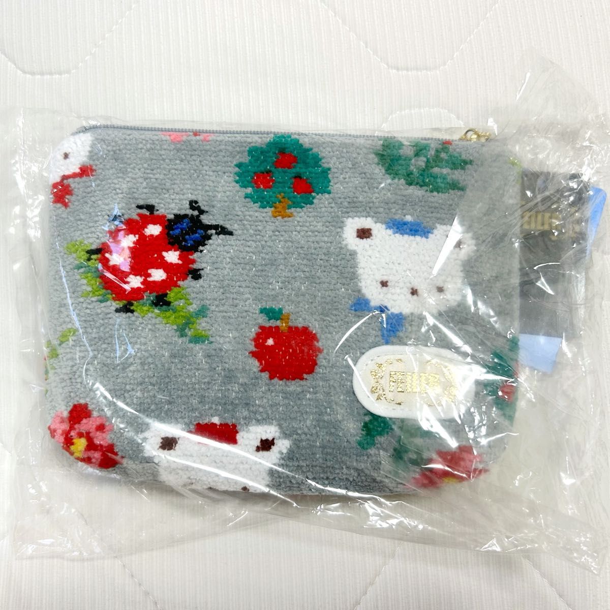 FEILER　ファミリア　 花と動物刺繍 ポーチ FEILER ファミリア花と動物刺繍ポーチ- 日本直送| Buy&Ship（台灣）