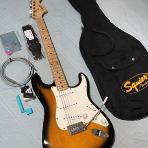 Squier by Fender スクワイヤー ストラト ケースオマケ多数付 Stratocaster ストラトキャスター