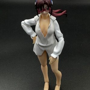 【figma】Yシャツ素体+エヴァンゲリオン 真希波マリ プラグスーツフィギュア
