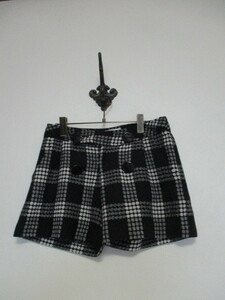 AuntieRosa黒ドット織り柄ニットショートパンツ（USED）101420