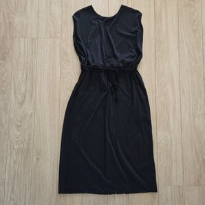 美品 rito structure リトストラクチャー ノースリーブワンピース ワンピース ブラック
