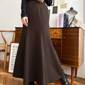 【moment+】カラージョーゼットマーメイドフレアスカート