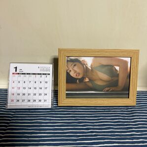 【沢口愛華】フォトフレーム/雑誌切り抜き/2026年ケース付卓上カレンダー/キーホルダー付