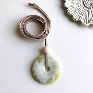 No.608・天然石ネックレス・ペンダント・ネコポス発送