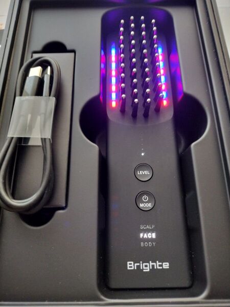 【超美品】Brighte ELEKI BRUSH+ 美顔器 エレキブラシプラス