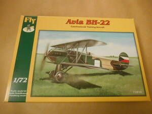 〔全国一律送料340円込〕1/72 フライ チェコスロバキア アヴィア BH-22 単座練習機