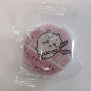 ちいかわ 缶バッジ くら寿司コラボ 非売品