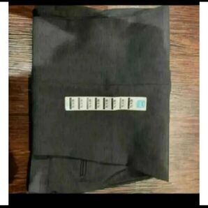 ユニクロ 感動パンツ 82×76 ウールライク ダークグレー