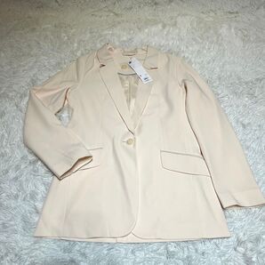 新品タグ付】GU テーラードジャケット ナチュラル M レディース ジャケット テーラードジャケットレディース ホワイト系 gu