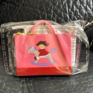 ファミリア カプセルトイ ミニデニムバッグ レッド 女の子 新品未開封